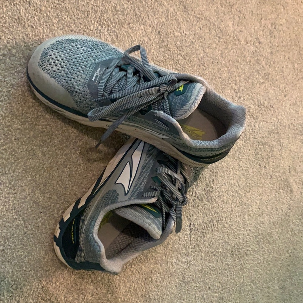 Altra Torin Plush zero drop running shoe